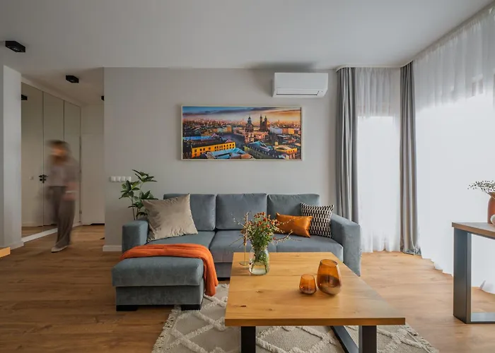 Lew Invest Obok Rynku Głównego Cracóvia