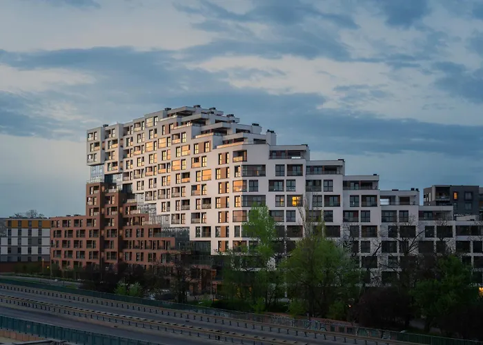 Lew Invest Obok Rynku Głównego Apartamento Cracóvia